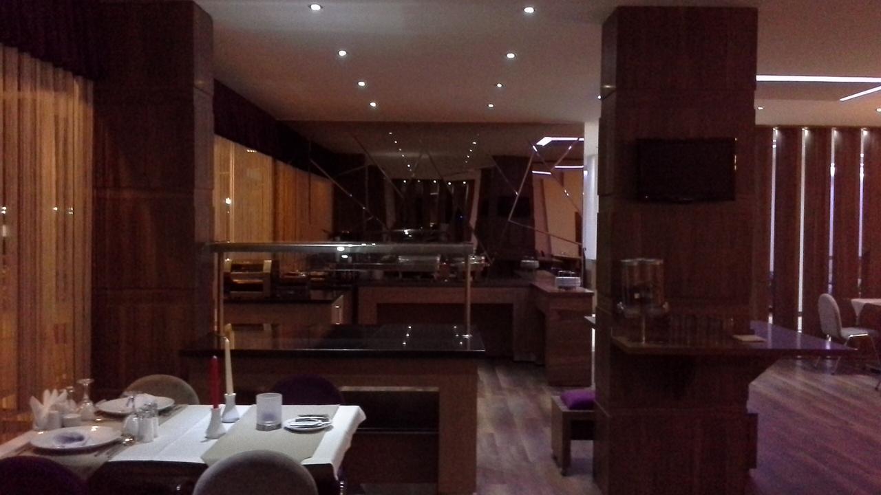 Hande Hotel Mustafakemalpasa Екстер'єр фото