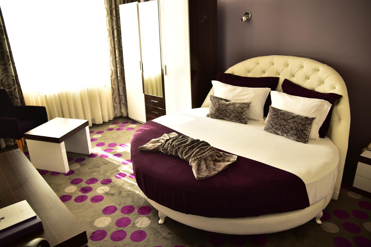 Hande Hotel Mustafakemalpasa Екстер'єр фото